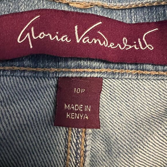 Gloria Vanderbilt Capris - Picture 2 of 3